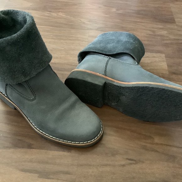 NWOT Roots leather pull on  boots - Picture 5 of 7